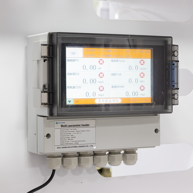 Transmetteur multi-param&egrave;tres